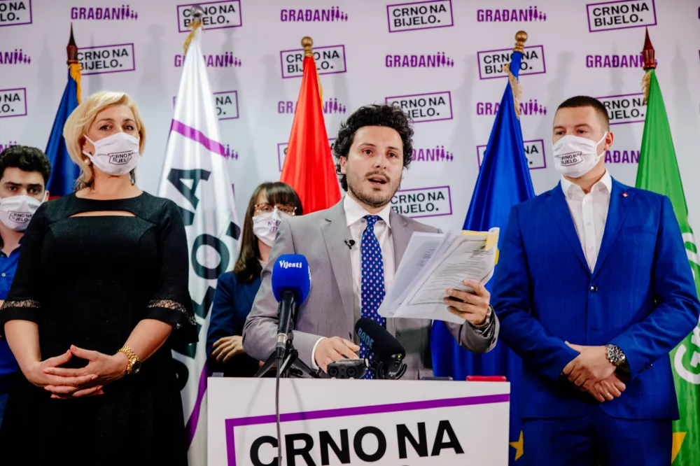 УРА: Једва чекамо гласање о неповјерењу, да се види ко држи ријеч, а ко не