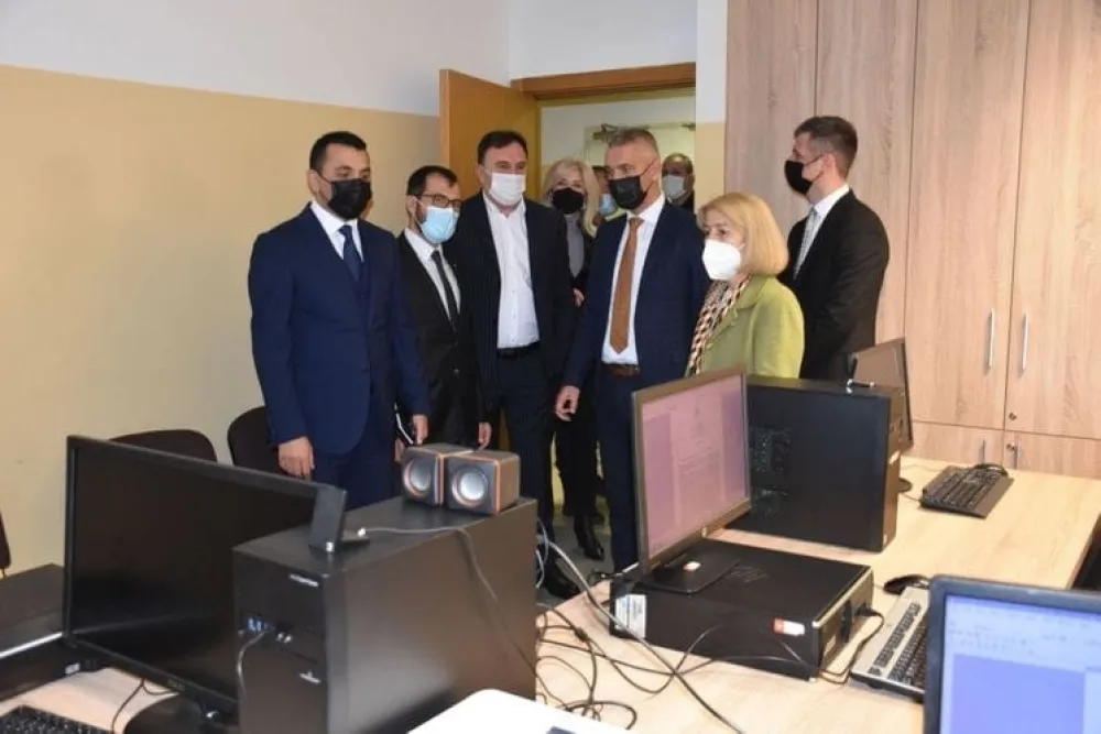 Брђанин и Озан обишили просторије које су опремљене уз подршку ТИКА