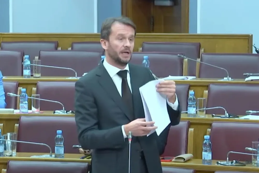 (УЖИВО) Коњевић: То што је агробуџет усвојен у јулу није крива моја баба