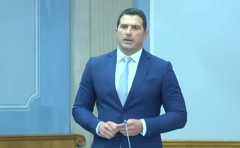 Јановић: Момци, ово вам ништа не ваља, Црна Гора је ваш дом