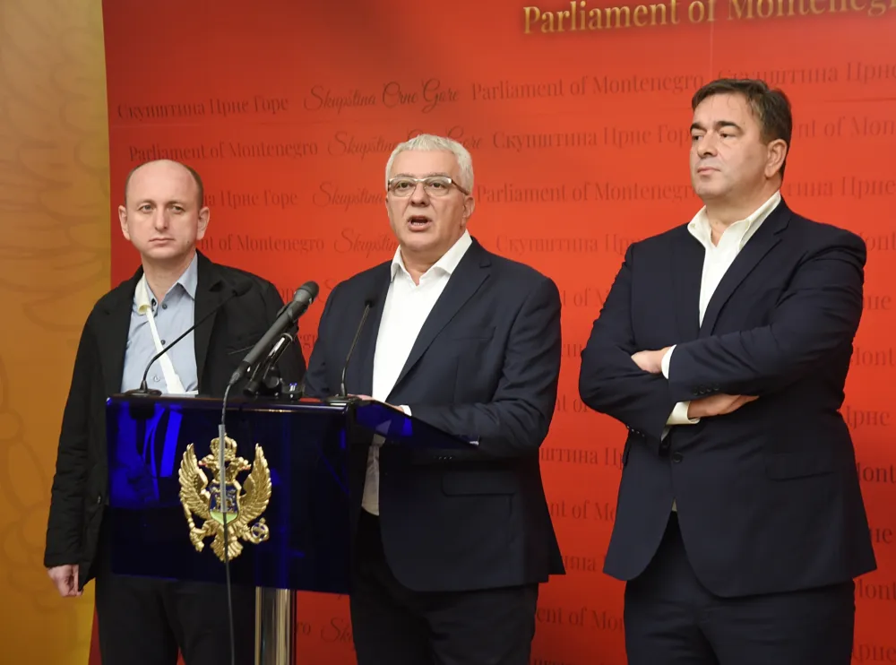 ДФ предлаже да минимална зарада буде 650 еура