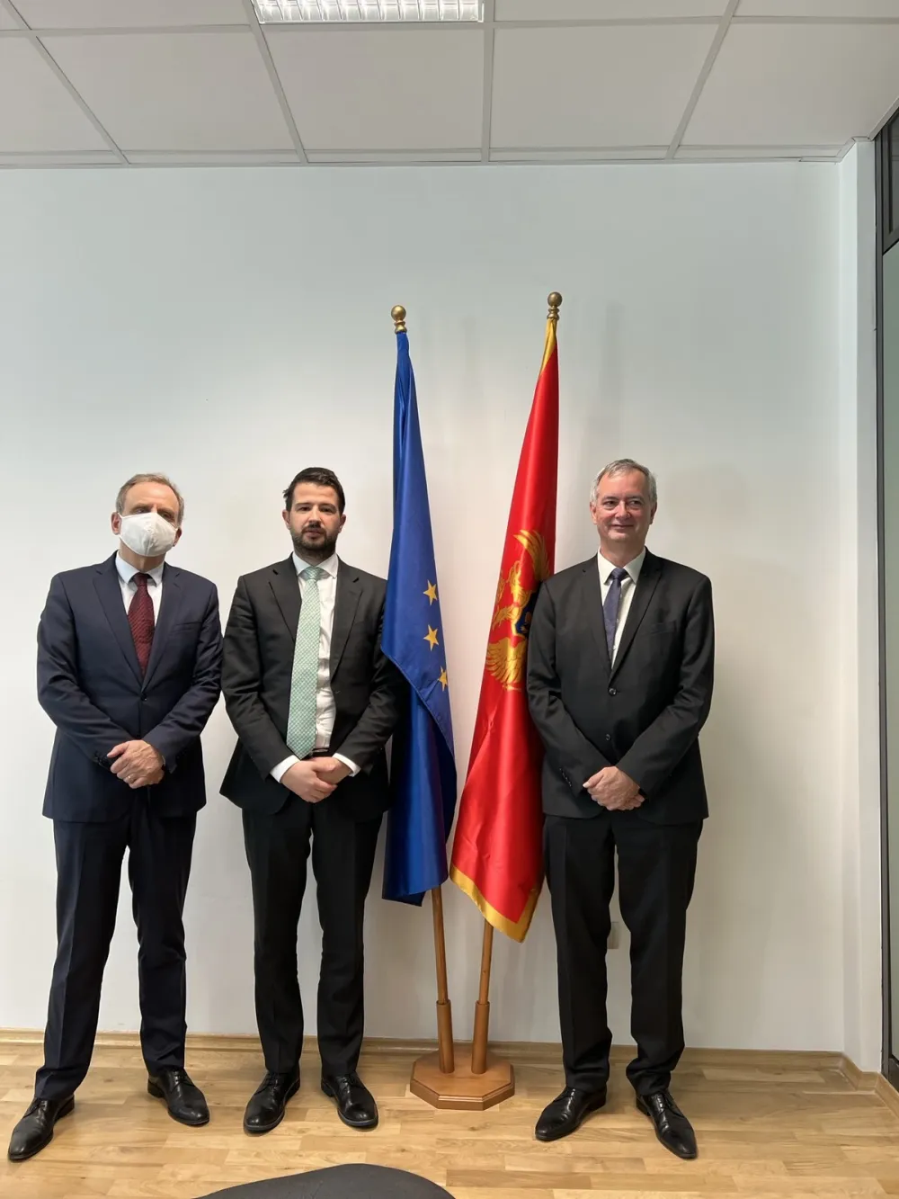 Милатовић са амбасадорима: Реформски планови имају подршку највиших европских адреса