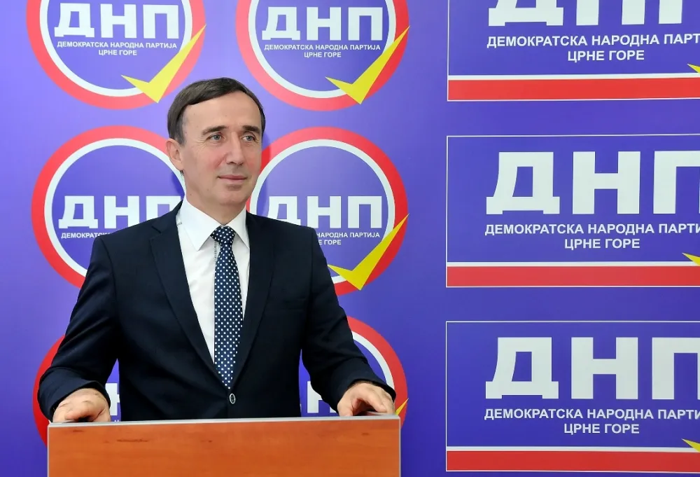 ДНП најоштрије осуђује покушаје пријетњи и  застрашивања упућених  Лакушићу