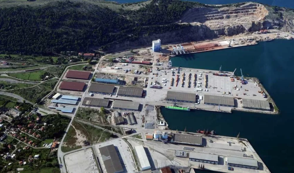 УПЦ: Уведен надзор у Слободној зони Луке Бар