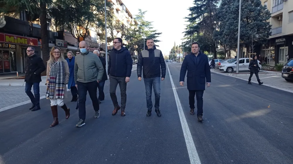 Отворена реконструисана Улица Ивана Вујошевића