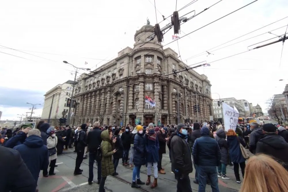 Протест против Рио Тинта испред Владе у Београду