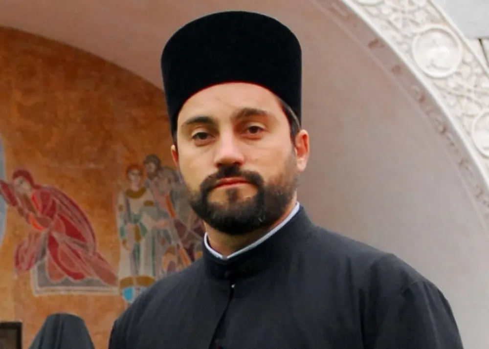Отац Мијајло Бацковић: Кроз литије у Црној Гори народ није дао Јеванђење