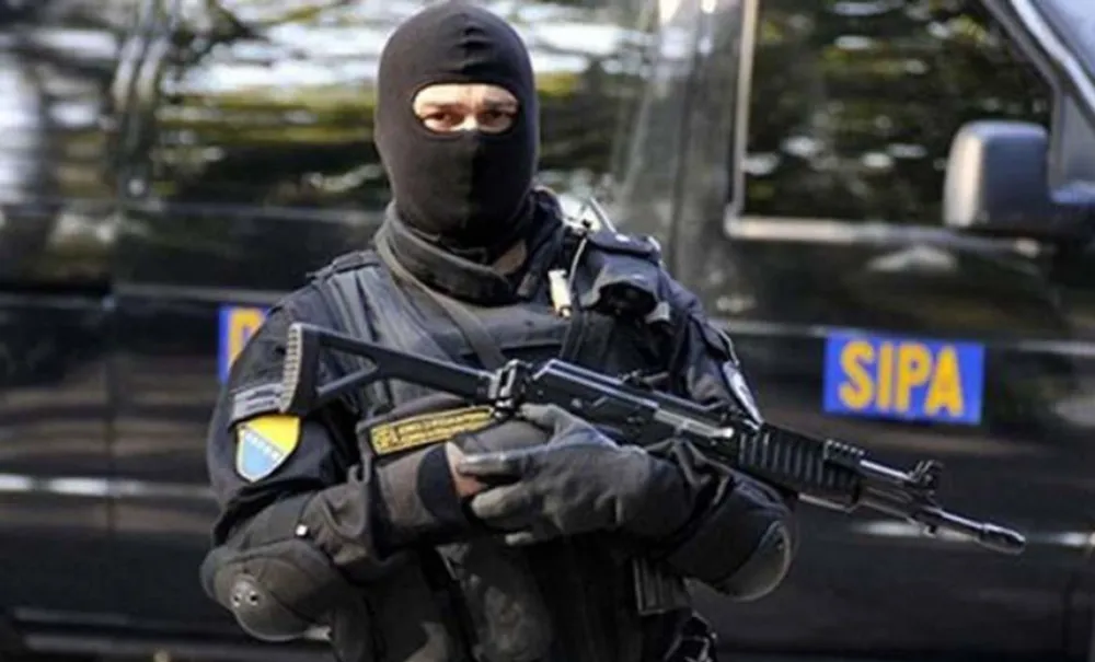Претреси у више градова због промета љекова који немају дозволу у БиХ