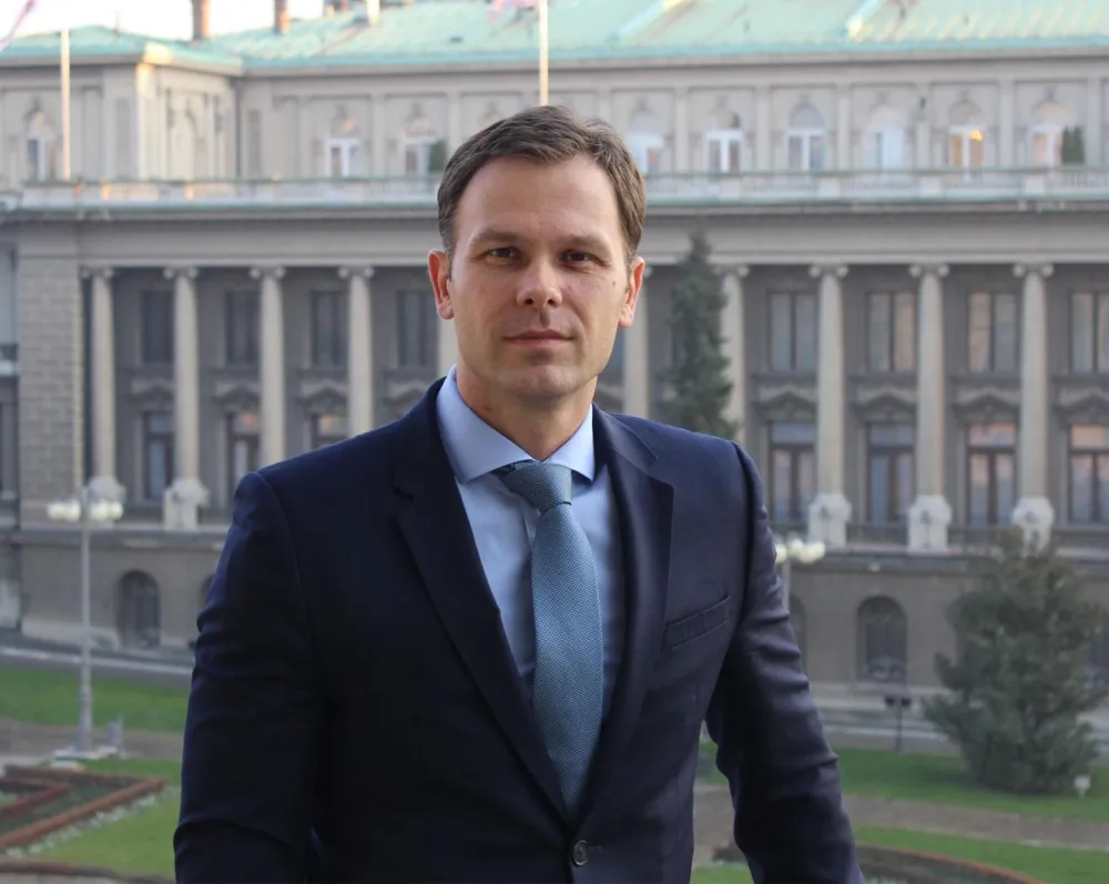 Синиши Малом поништен докторат: Тврди да је у питању политичка одлука
