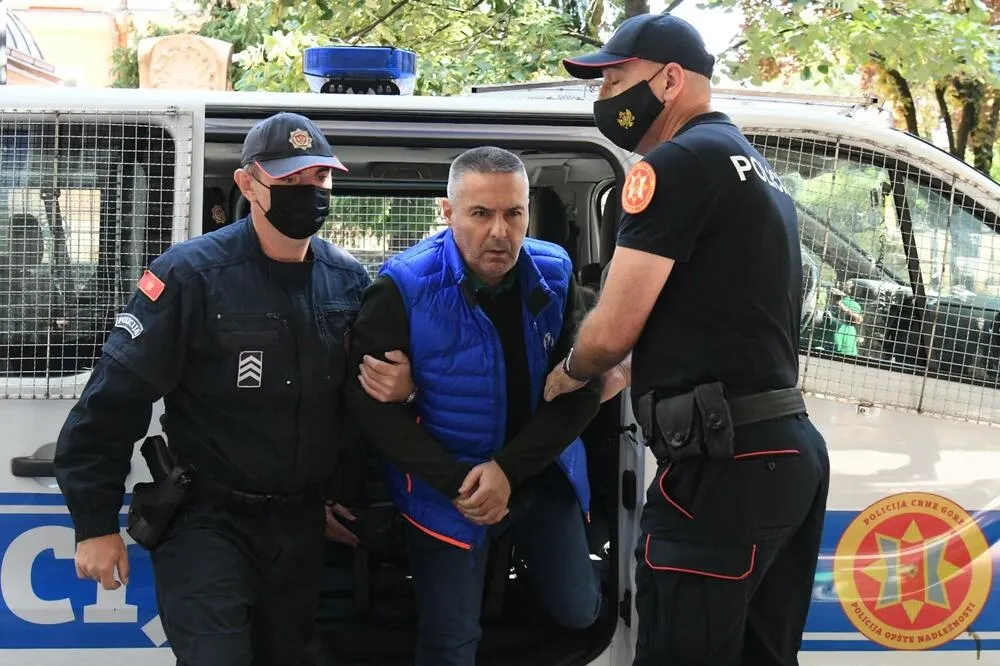Веселина Вељовића терете за напад на службено лице на Цетињу