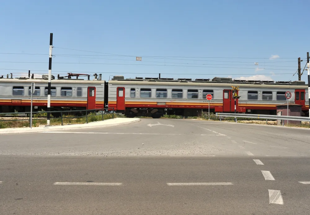 МКИ: Жељезницу није могуће спојити у једно предузеће