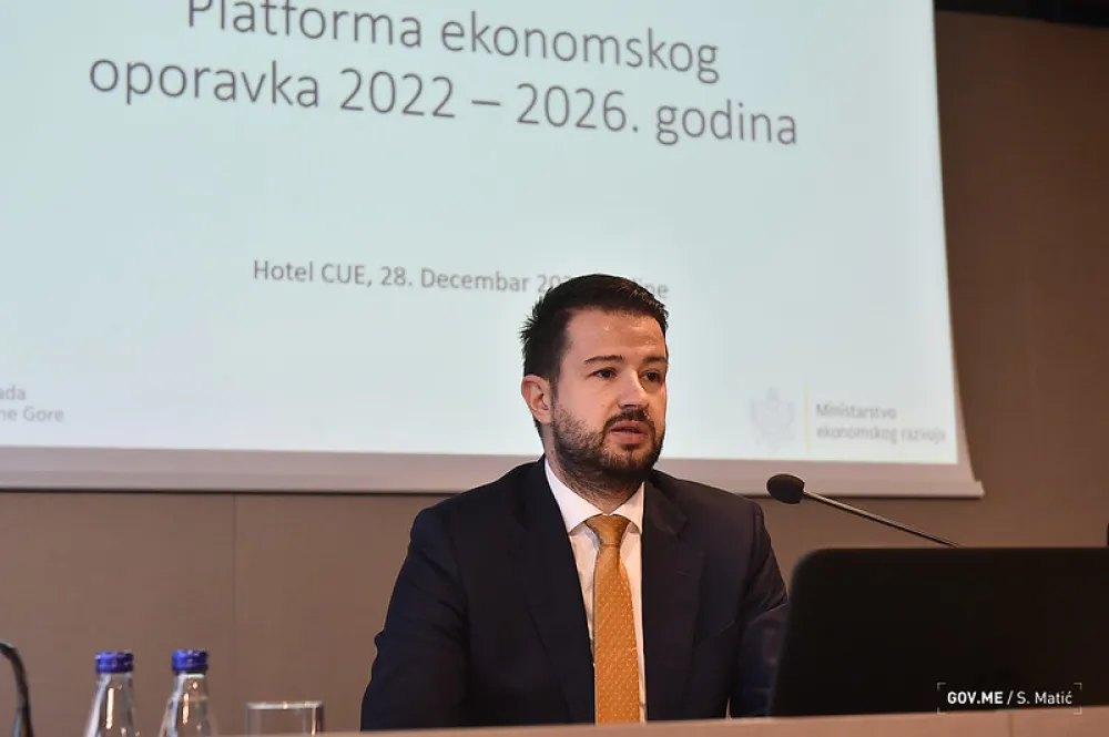 Милатовић: Крајњи циљ Платформе еконоског опоравка је изградња средње класе