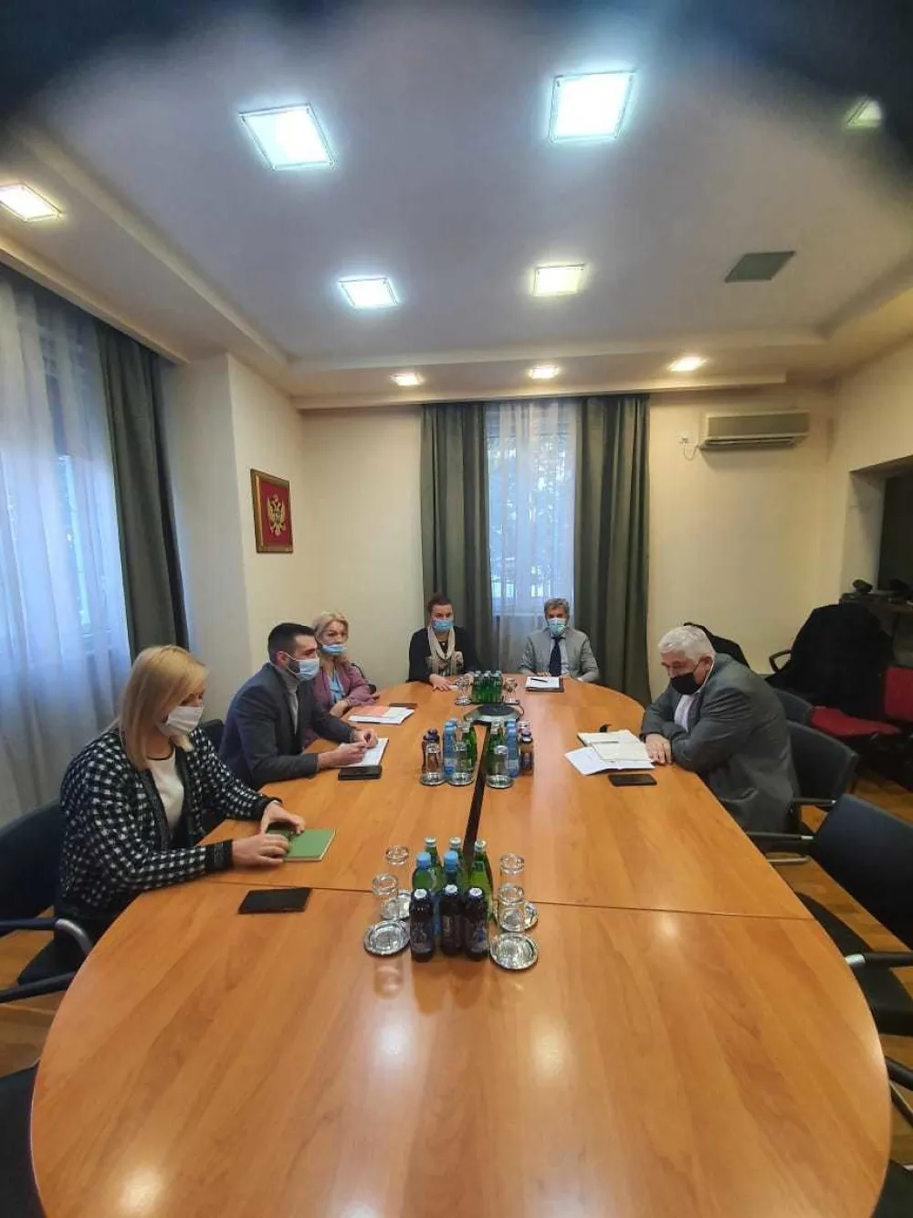 Јединствена обрачунска вриједност, јер нијесу усвојене измјене закона за уједначавање зарада у јавном сектору