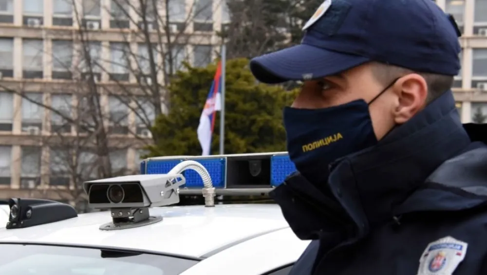 У саобраћајној несрећи код Зрењанина двије особе погинуле, повријеђена дјеца