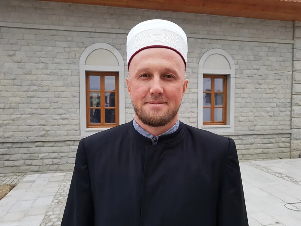 Главни имам Меџлиса Исламске заједнице у Бијелом Пољу Енес Бурџовић поручио: Власт да разумије вјерске потребе грађана