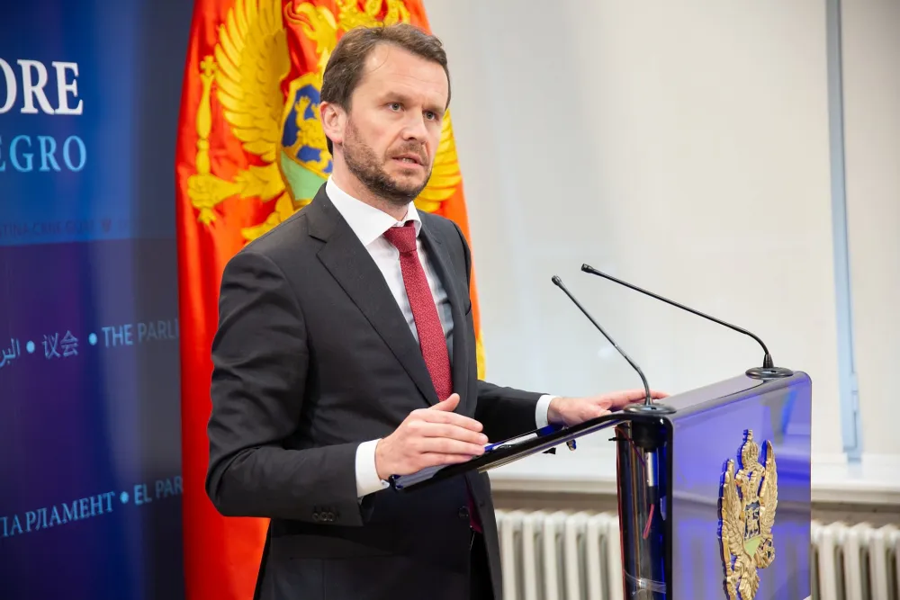 Коњевић: Божић симболизује вријеме кад се разлике остављају по страни