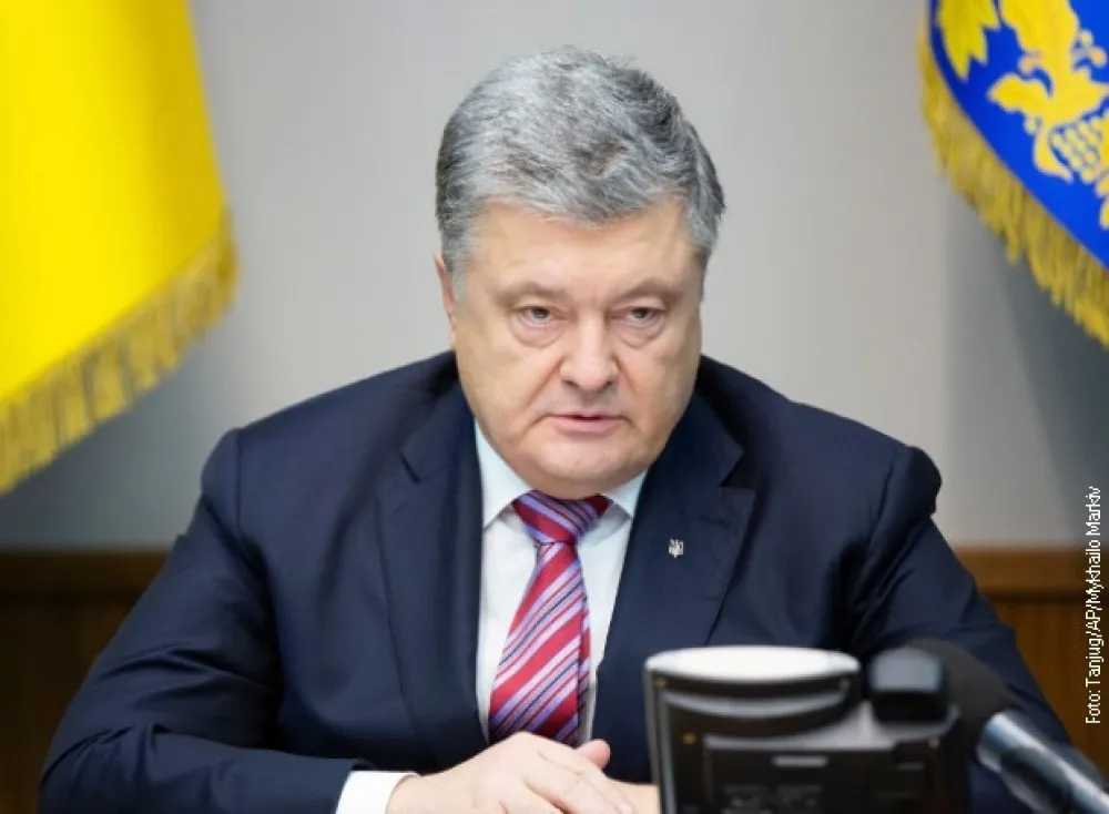 Суд у Украјини замрзнуо имовину Петра Порошенка