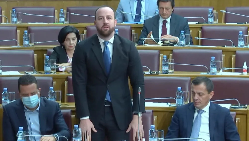 Николић: Ехо братоубилачких похода никад ниjе трансформисан у идеjу прихватања БиХ