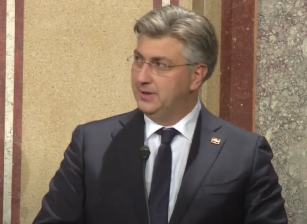 Пленковић: Екипа хрватске полиције на путу за Београд