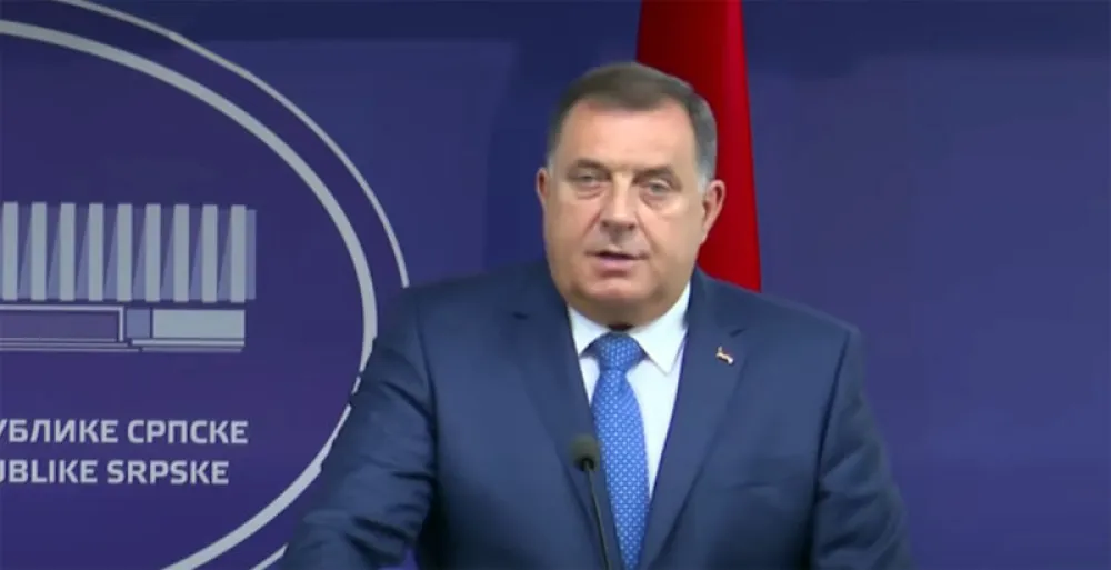 Додик поново најављује повлачење из Оружаних снага БиХ и формирање Војске РС