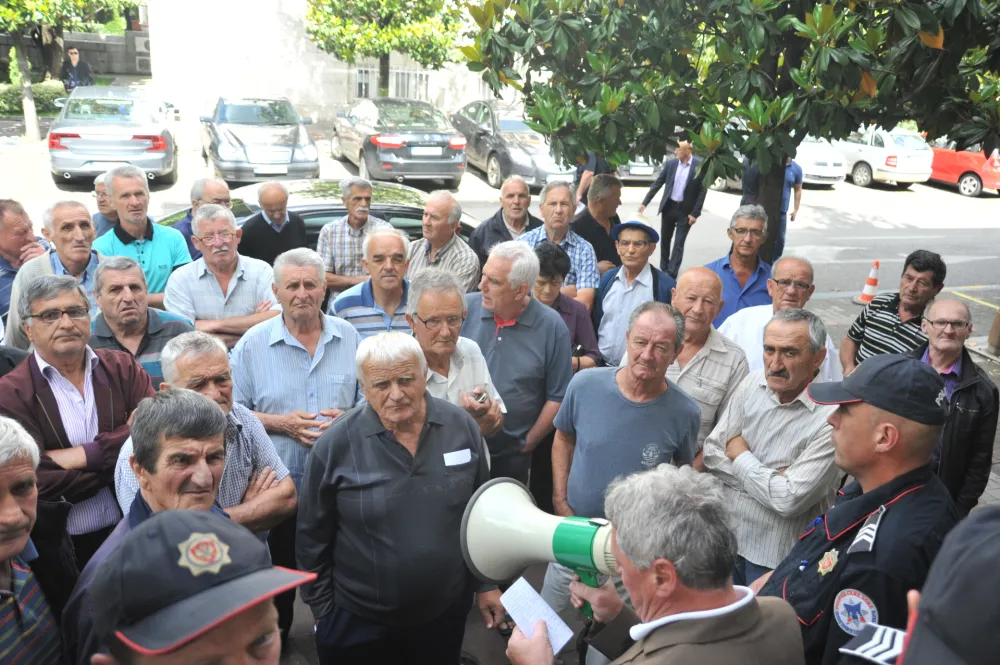 Бивши радници &bdquo;Радоја Дакића&rdquo; сјутра протестују испред Владе и Уставног суда: Исплату чекају 13 година