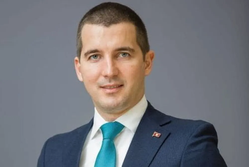 Бечић: Најоштрије осуђујем увредљиве поруке на цркви; Увјерен сам да ће починиоци бити санкционисани