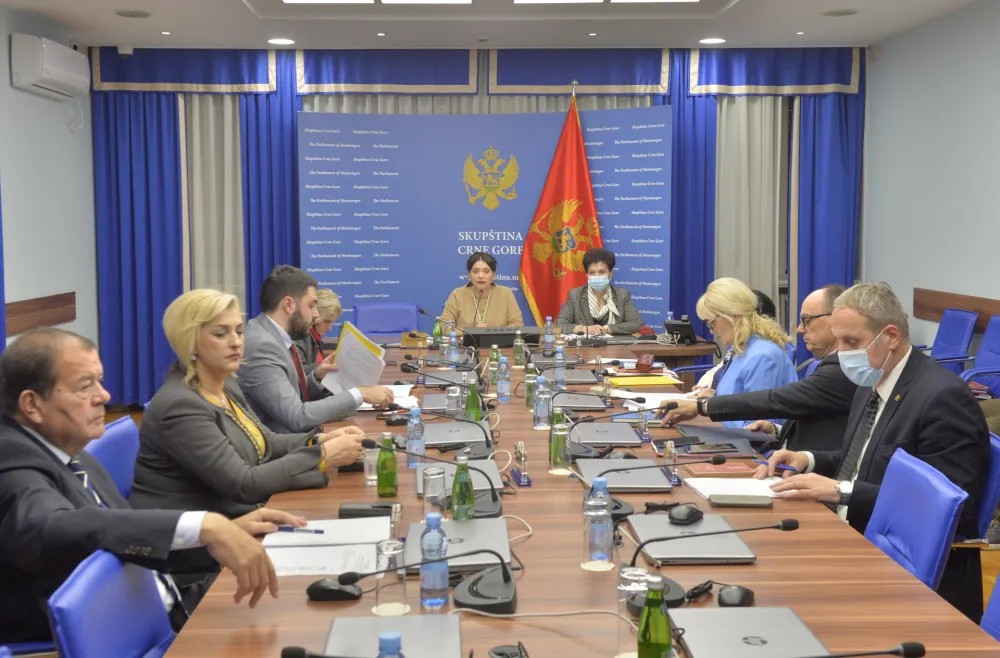 Неизвјесно када ће се комплетирати Уставни суд