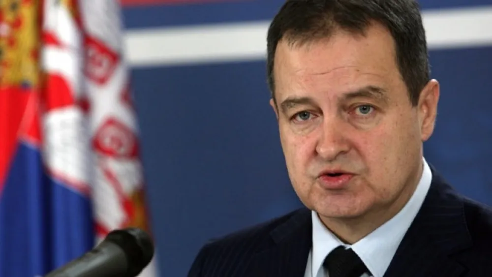 Дачић неће у трку за предсједника да не угрози Вучића