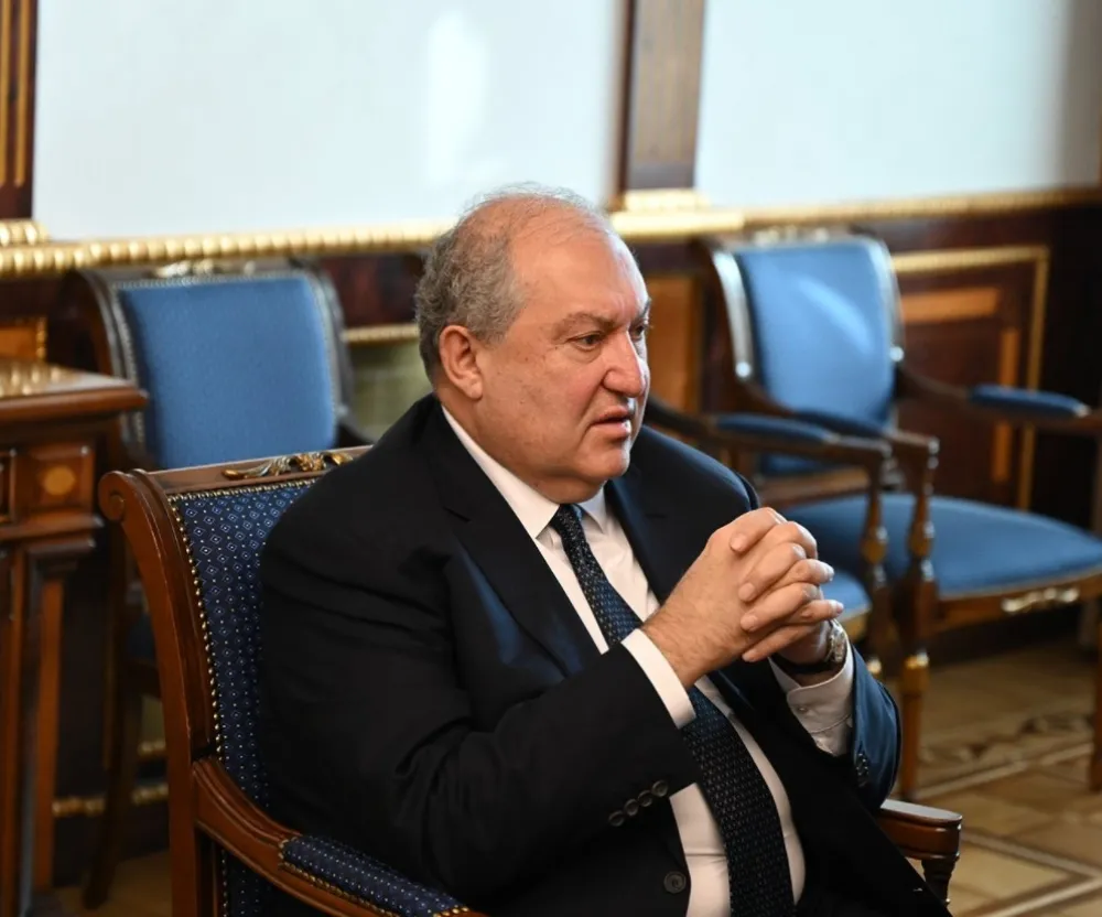 Предсједник Jермениjе поднио оставку
