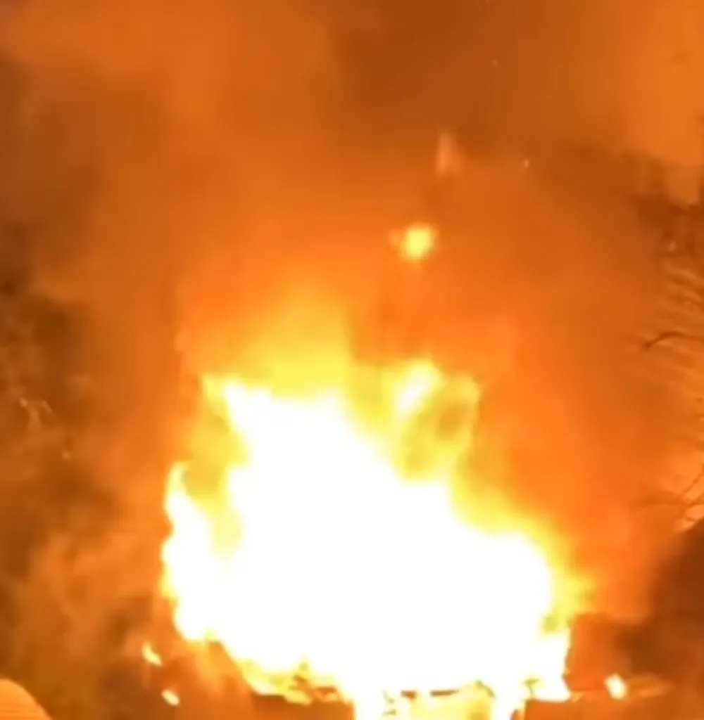 (ВИДЕО) Локализован велики пожар у Новом Саду