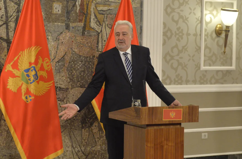 Кривокапић: На дјелу је државни удар, влада ће пасти јер нема менторе