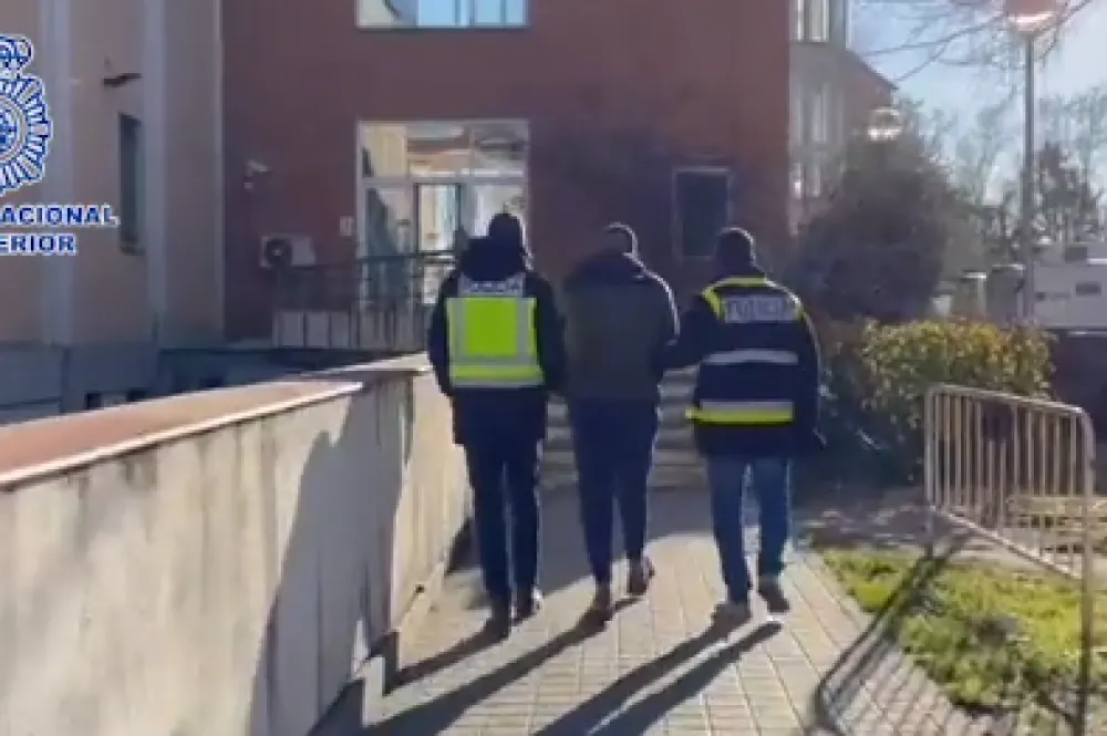 (ВИДЕО) Разбијена европска мрежа: Фалсификовала ковид пасоше и ПЦР тестове