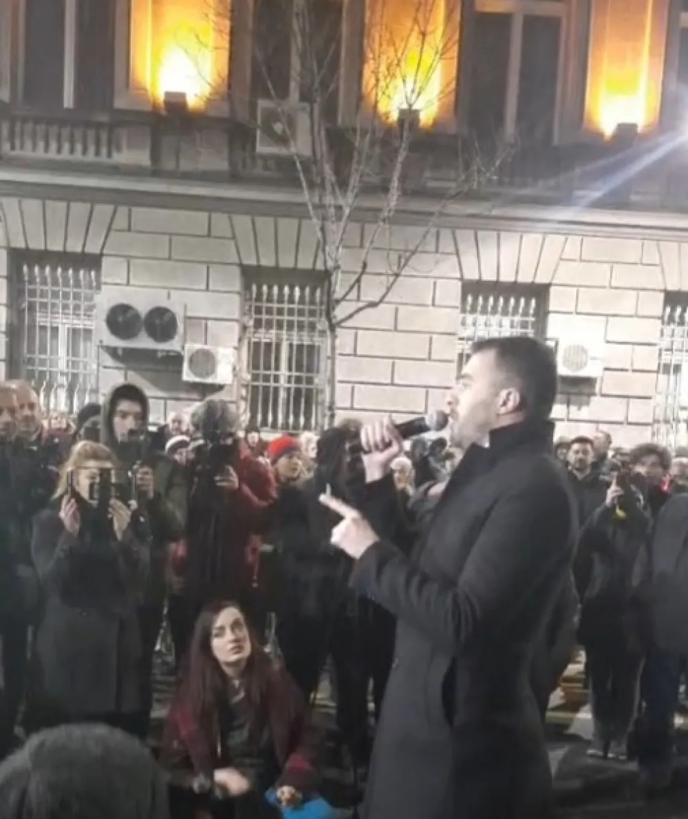 Пратите протест против Рио Тинта испред Предсједништва