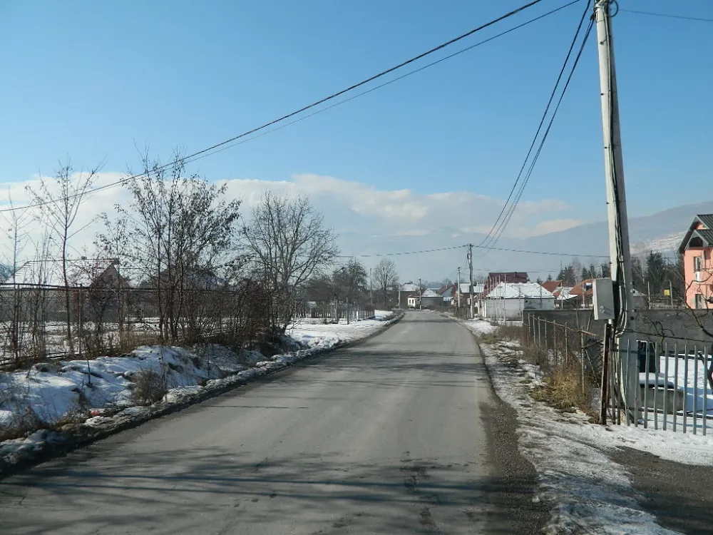 Мјештани МЗ Будимље на изградњу тротоара чекају двије године