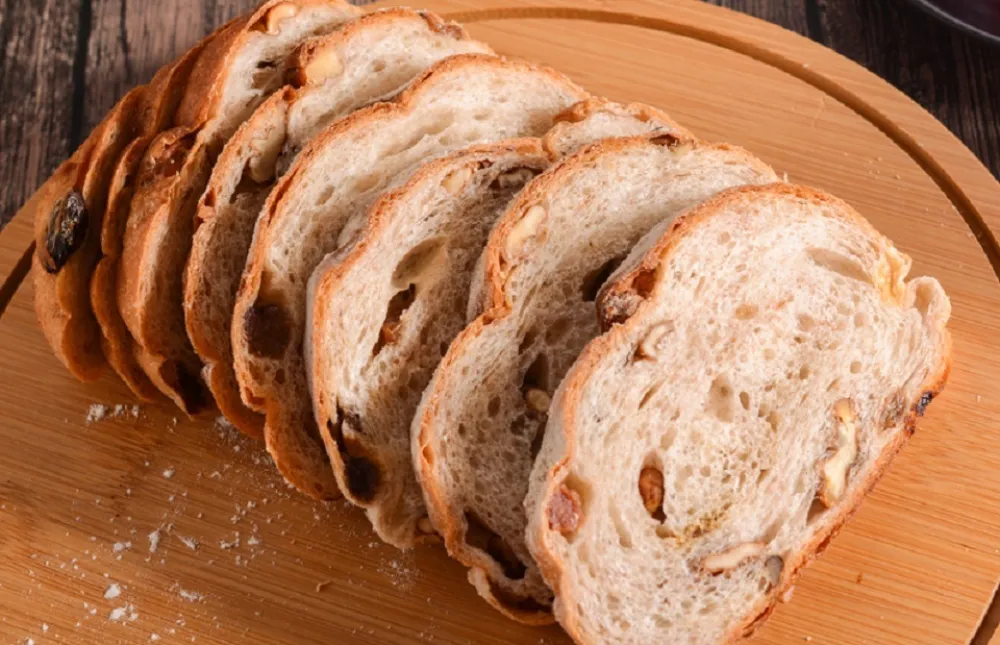 Ражани хљеб са орасима