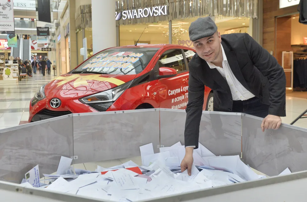 Nagradna igra izvlacenje automobila, Bojan Marovic
