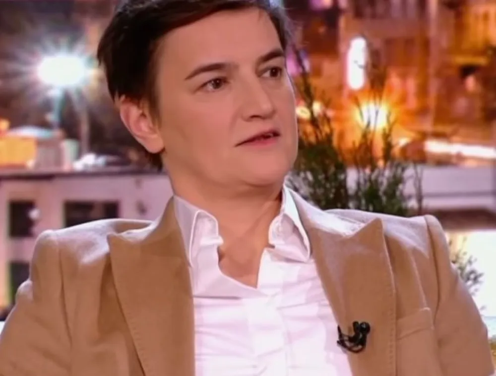 TV PInk (skrin&scaron;ot)