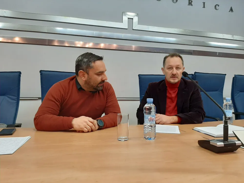 Од наше културе створили смо бару