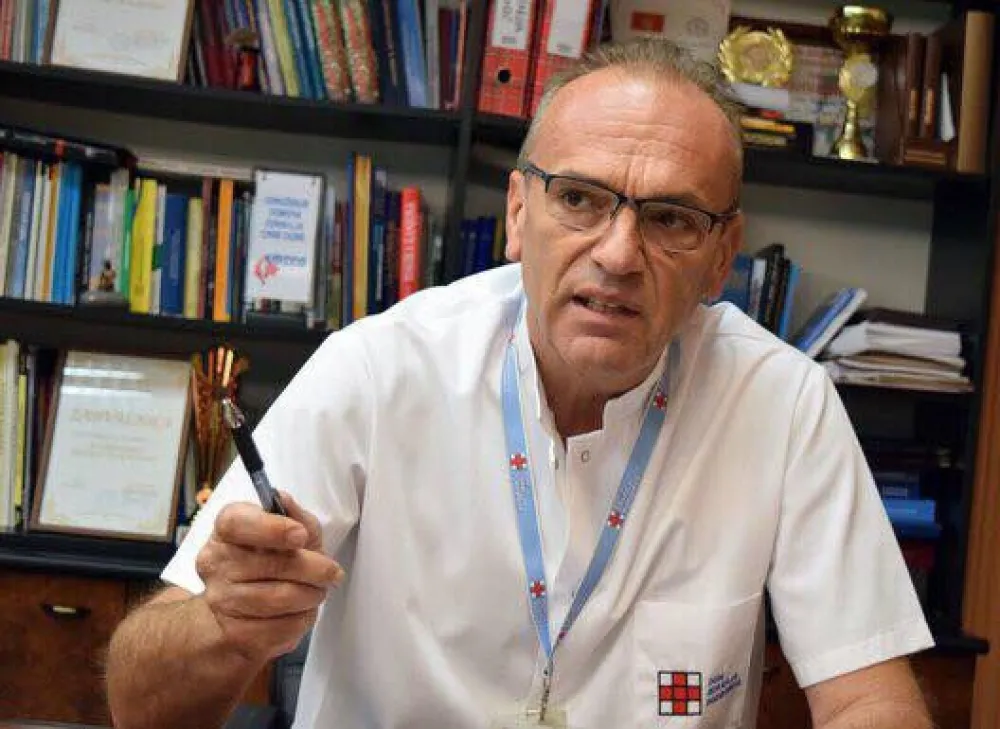 Dr Nebojsa Kavaric