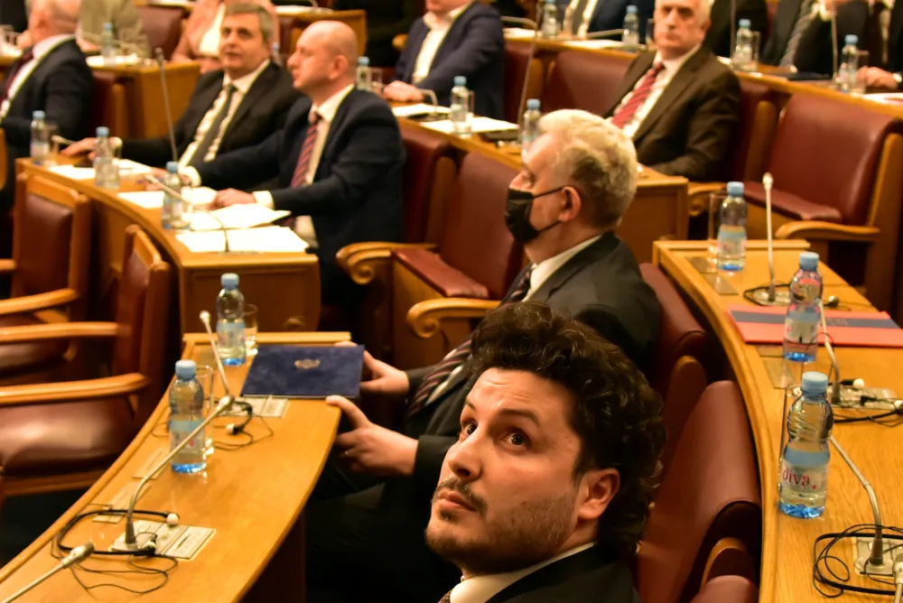 Dritan Abazovic, Zdravko Krivokapic,Skupstina Crne Gore, Sjednica Skupstine Crne Gore