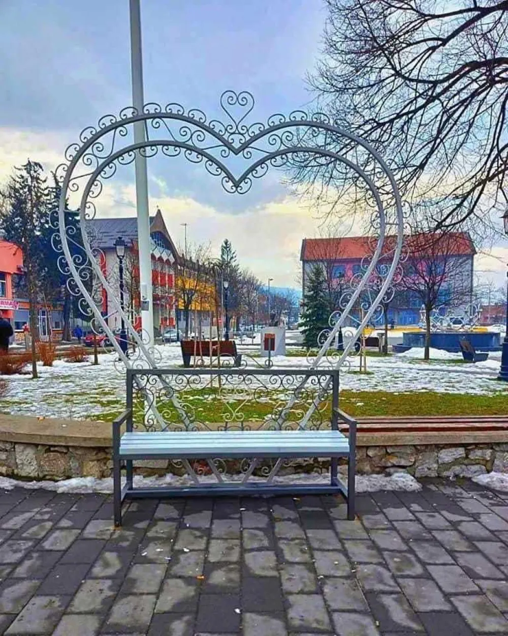 клупа љубави