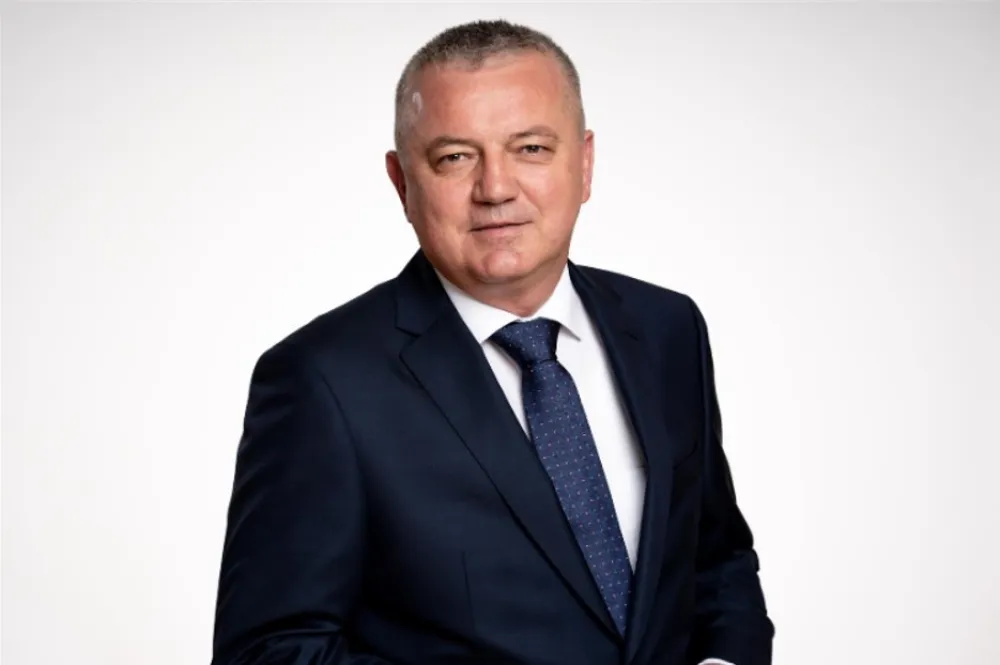 Дарко Хорват
