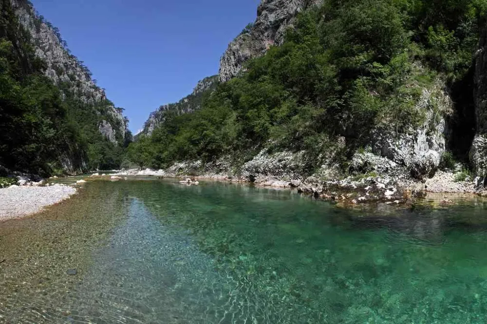 Ријека Комарница