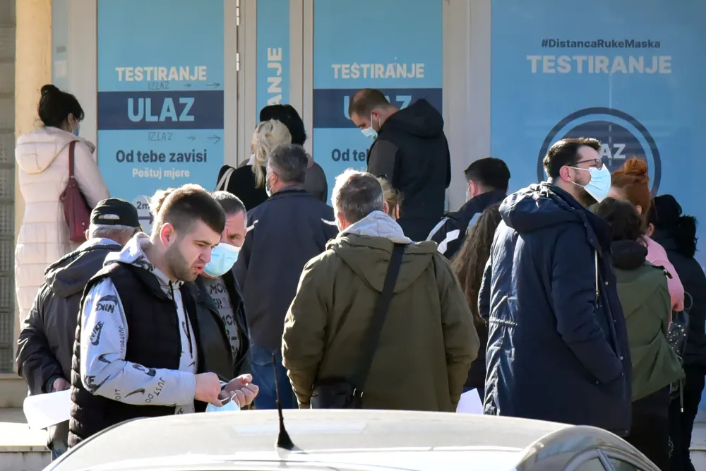 Stari aerodrom Dom zdravlja Kovid guzve