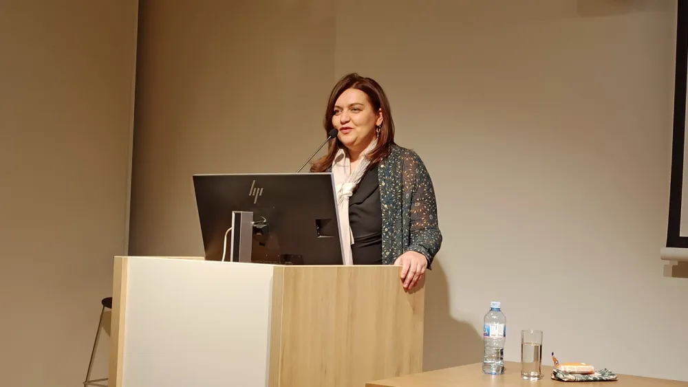 Проф. др Јелена Мартиновић Богојевић у ЦАНУ: Ђаци уче музику упознајући је "изнутра"
