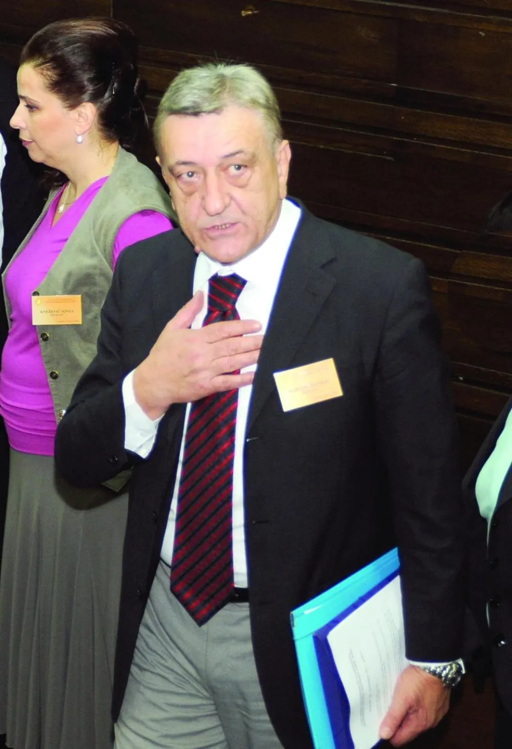 Данило Поповић