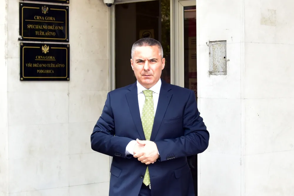 Veselin Veljovic pozvan da da izjavu tuzilastvu posle pisanja u Pobjedi