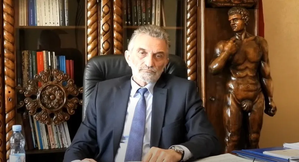 СТРАХИЊА БУЛАЈИЋ