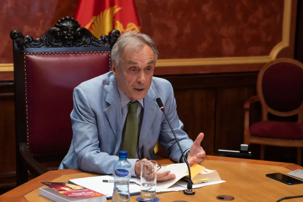 Миодраг Лекић
