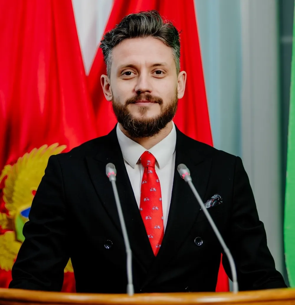 МИЛЕТА РАДОВАНИЋ